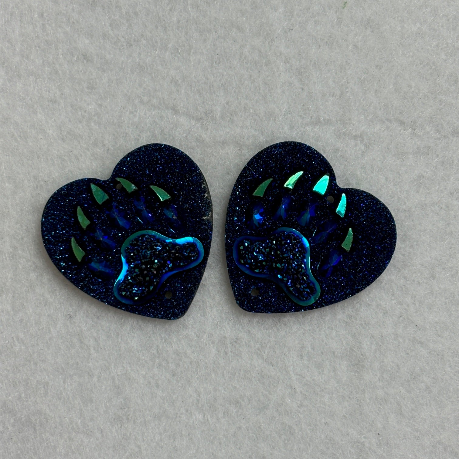 Heart Bear Claw Cabochons Set of 2